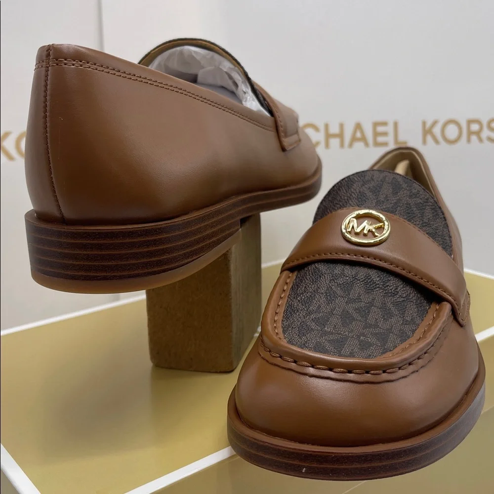 Michael Kors HANNAH LOAFER
FAUX LEATHER
49F5HNFP2L
Brown - Picture 8 of 16